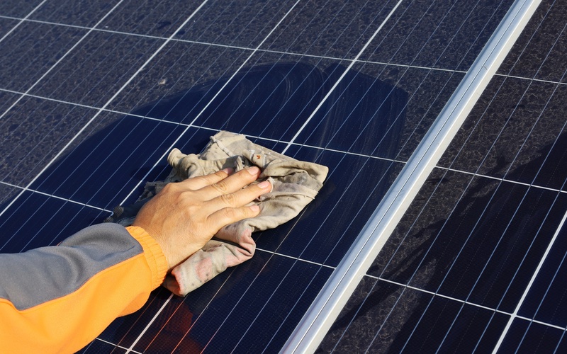 What to Know About Cleaning Your Solar Panels